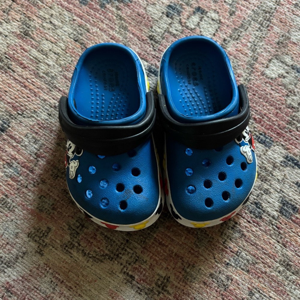 Crocs Mickey Toddler Size 5